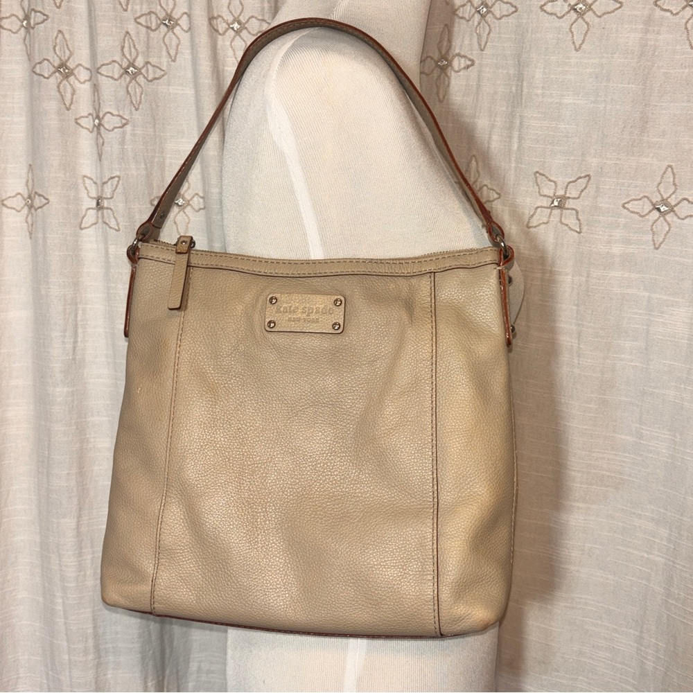 ♠️Kate Spade♠️ Yardley Serena large beige pebbled leather shoulder bag